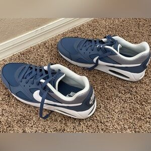 Men’s size 11 Nike Air Max IVO. New without tags. Originally $100